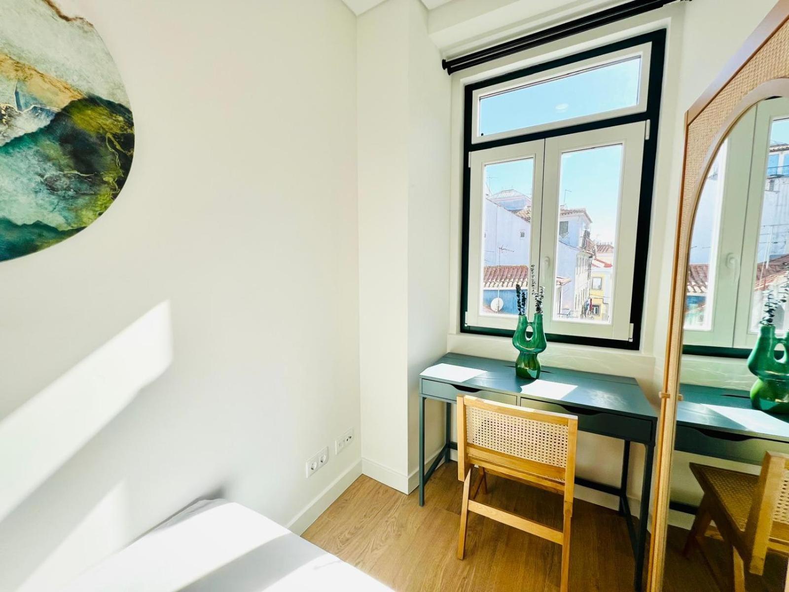Ata Chic Flats Executive Apartment Lisbon