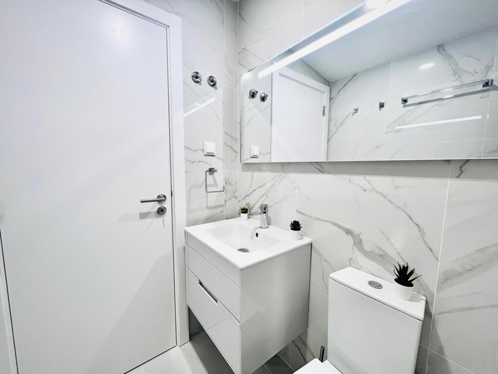 Ata Chic Flats Executive Apartment *