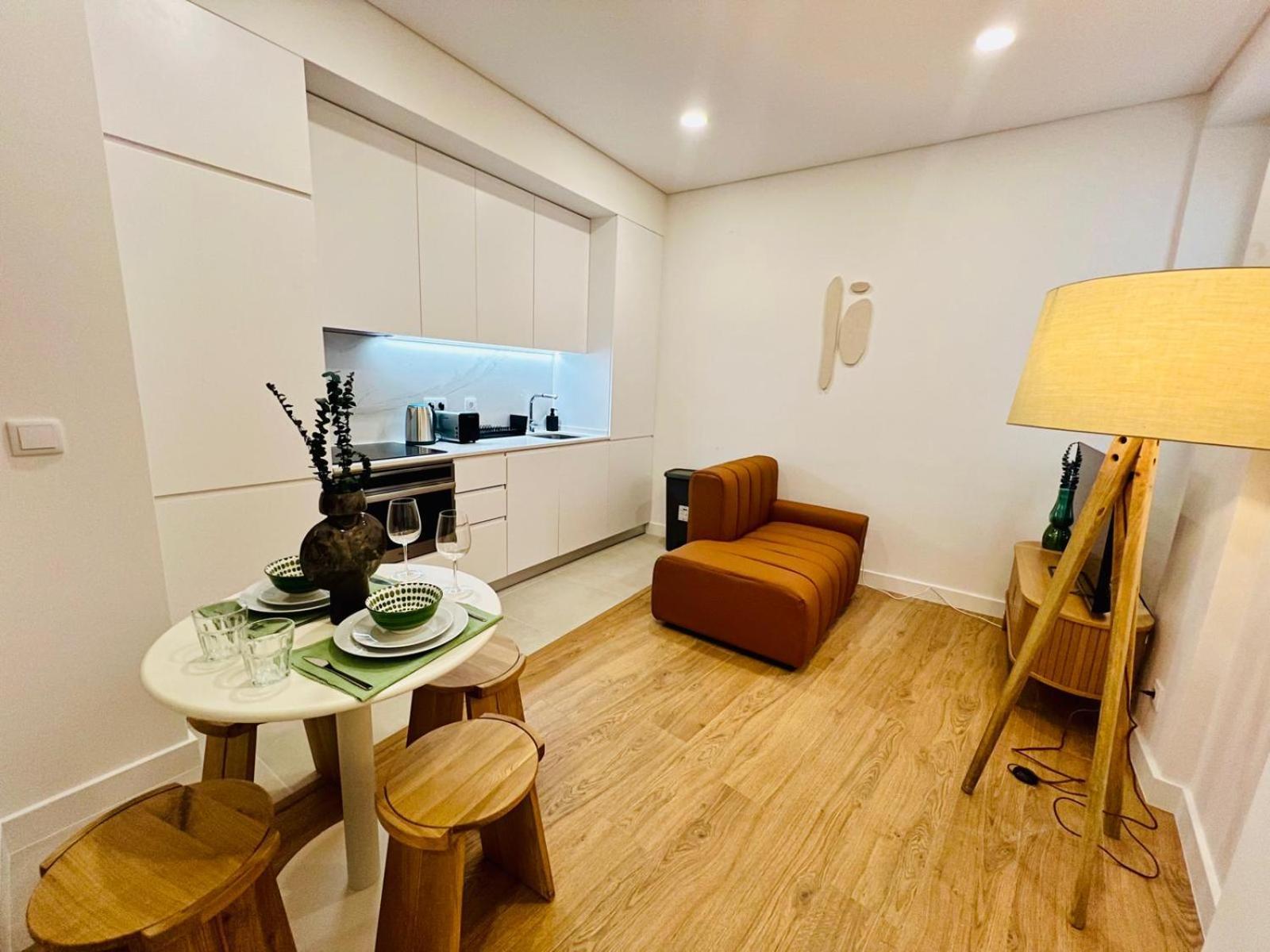 Ata Chic Flats Executive Apartment Lisbon