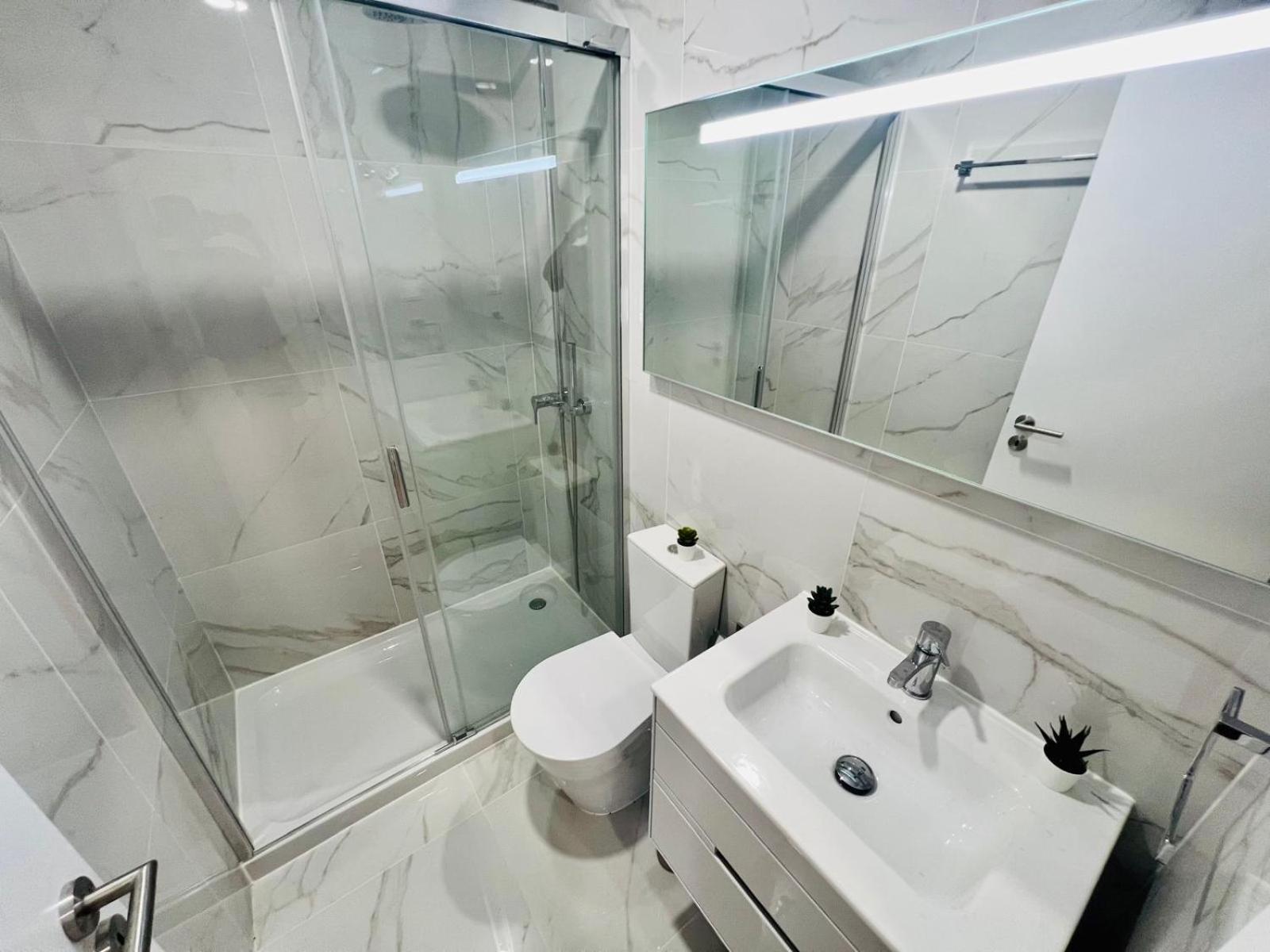 Ata Chic Flats Executive Apartment *