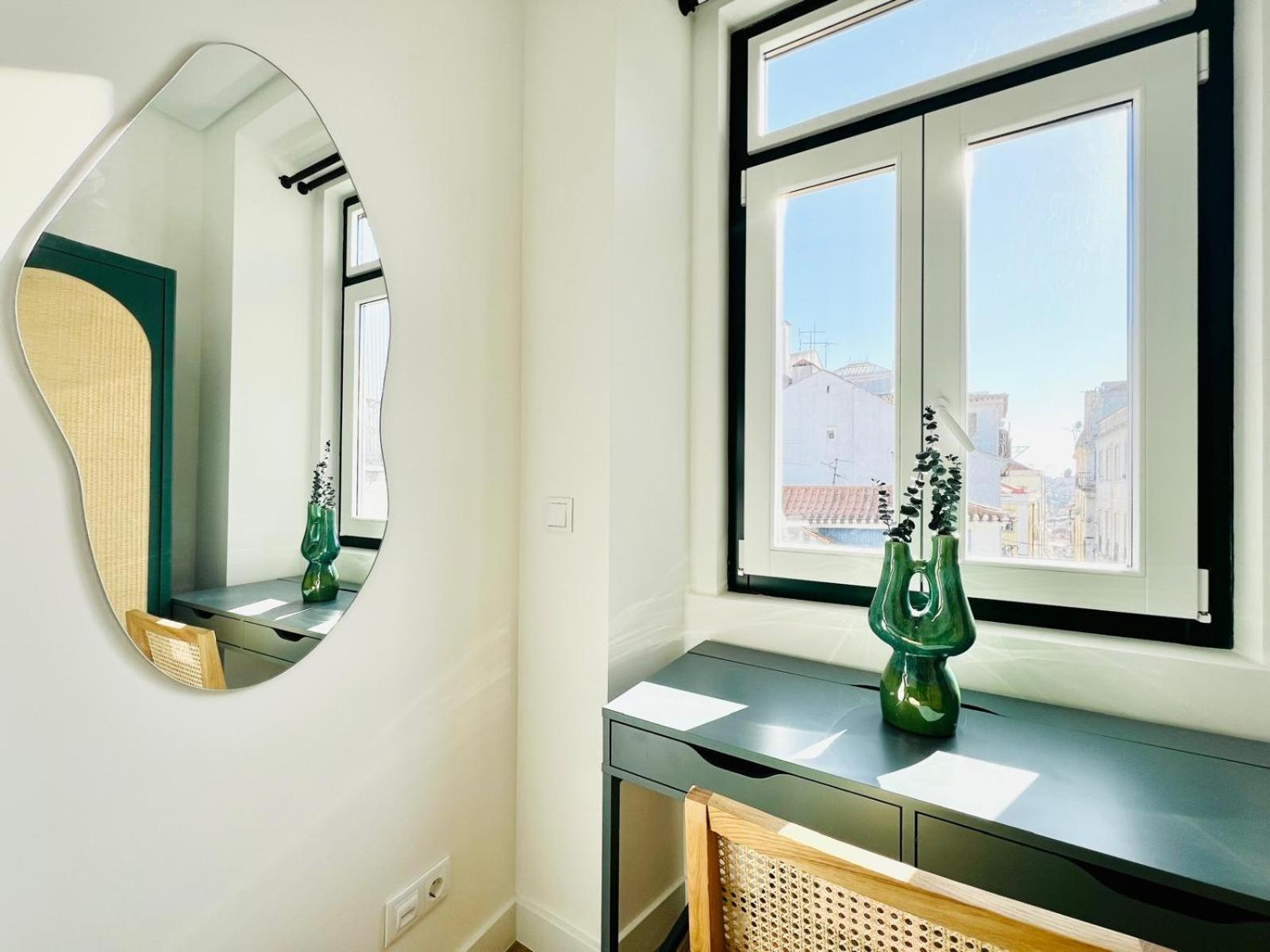 Ata Chic Flats Executive Apartment